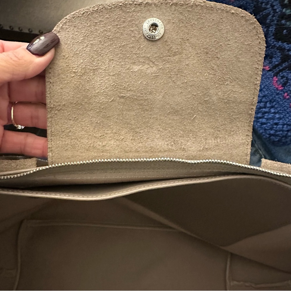 Longchamp Le Pliage City shoulder tote bag in the color taupe Large - Picture 13 of 16